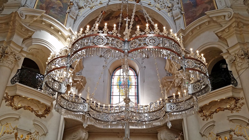 Prague st nicholas church old town chandelier