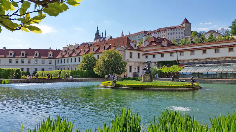 prague wallenstein palace garden pond